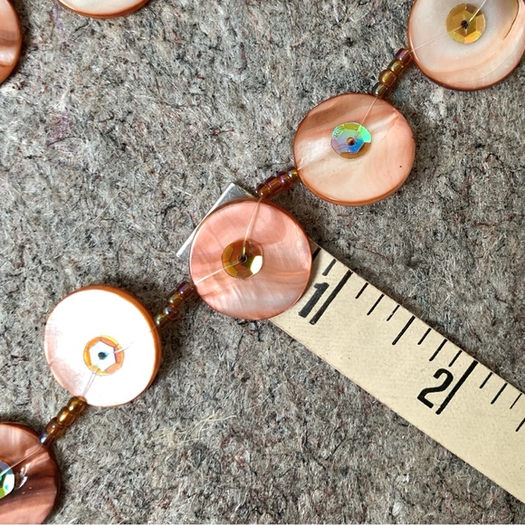 pink tan pearly disc beads 3 strand necklace with iridescent sequins boho chic - Picture 16 of 17